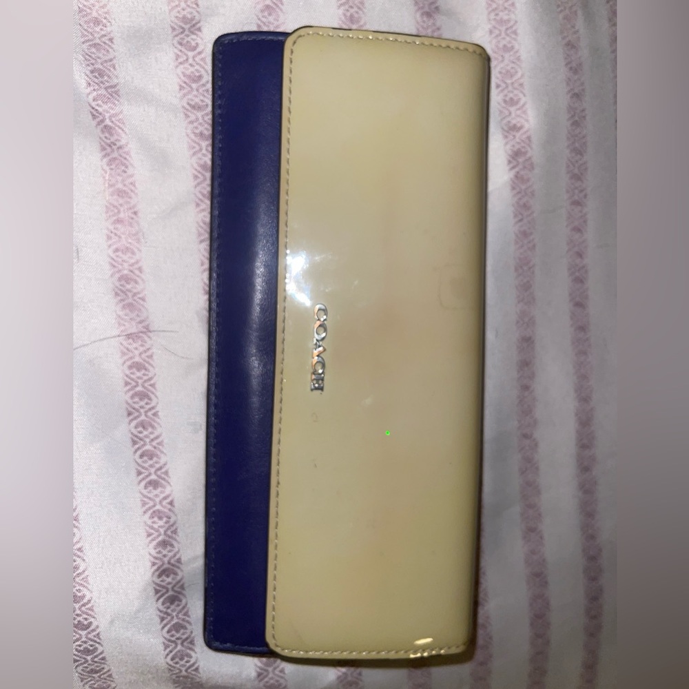 Coach Soft Wallet In Colorblock Mixed Leather Blu… - image 1